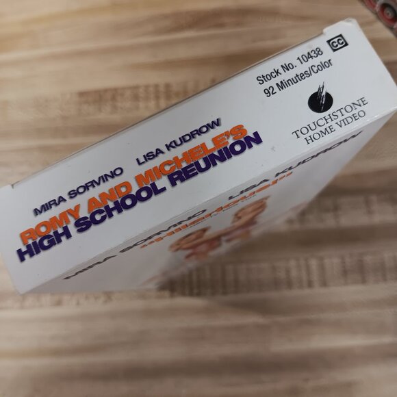 Romy and Michele's High School Reunion 1995 VHS Cult Classic Sorvino Kudrow VTG - Picture 6 of 9